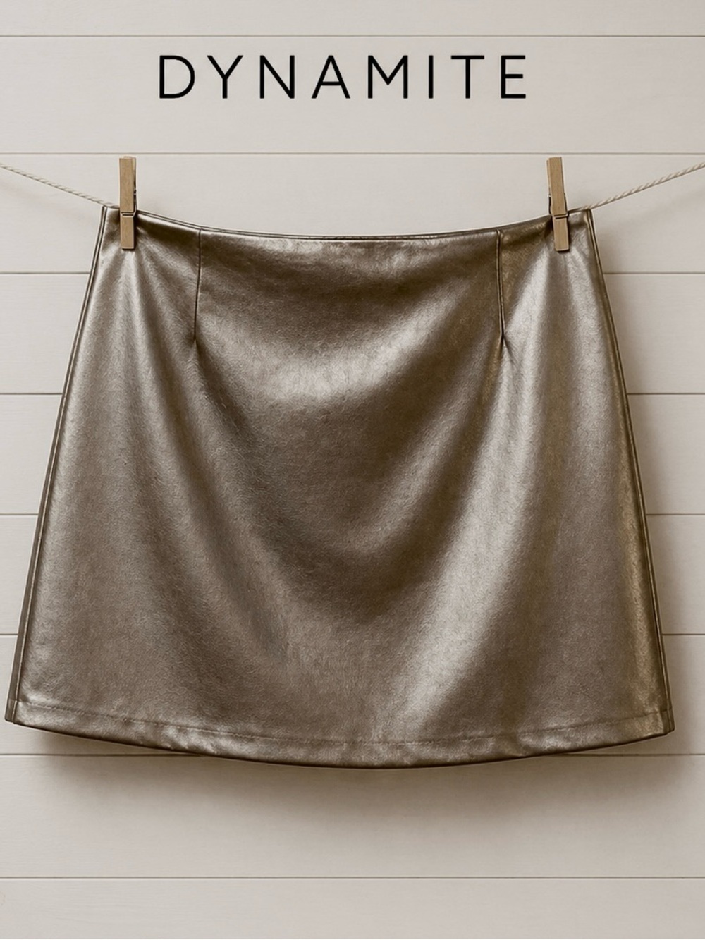 DYNAMITE Gold Metallic Mini Skirt Size M. NWT